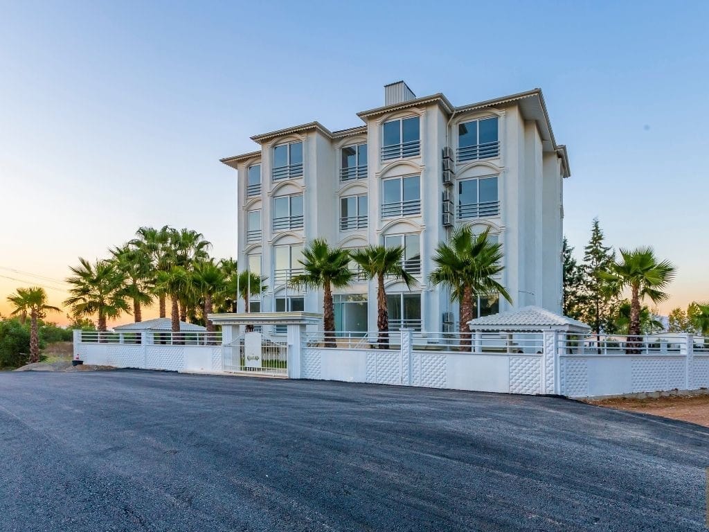 32499d70-c203-4f2b-bac6-40ef1c5974af