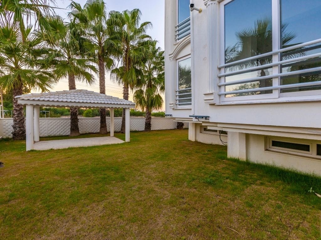 d0ed544d-978b-44f2-9c5f-c3e3e103e3a0