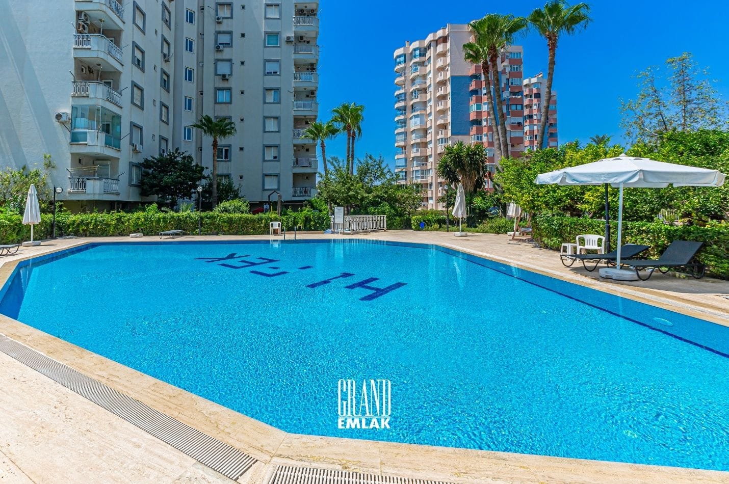 ALPEK 3 SİTESİ KATTA TEK DAİRE (2)