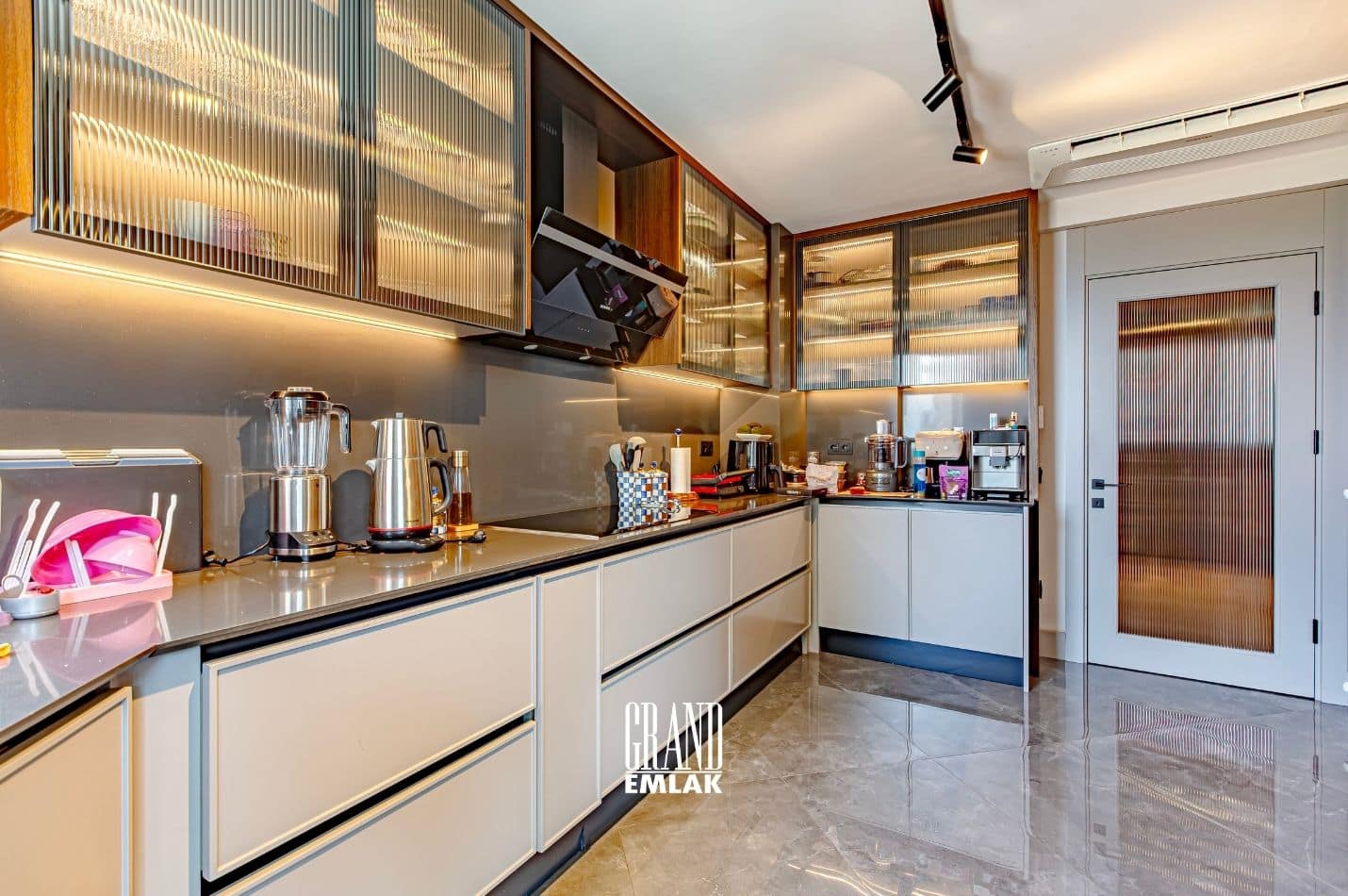 ALPEK 3 SİTESİ KATTA TEK DAİRE (9)