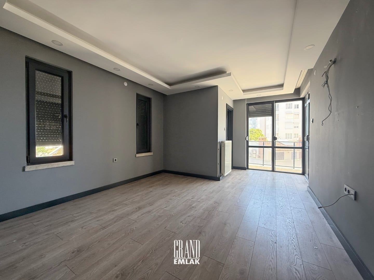 HACI GEBİZLER LARA FENER DE DENİZ MANZARALI İÇİ LÜKS YAPILI SATILIK DAİRE (13)