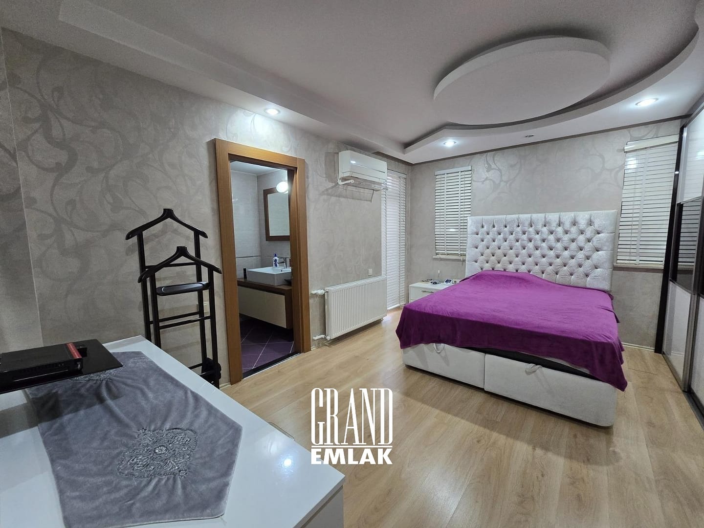 Çağlayan Mah. Özellikli Sitede Satılık Arakat 3+1 Daire (28)