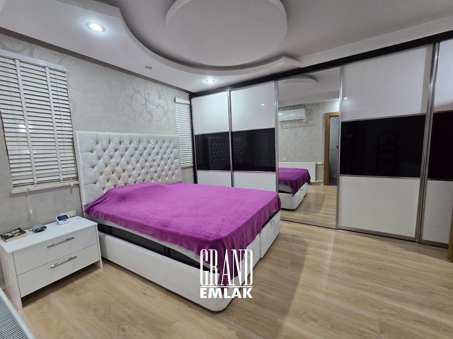 Çağlayan Mah. Özellikli Sitede Satılık Arakat 3+1 Daire (29)