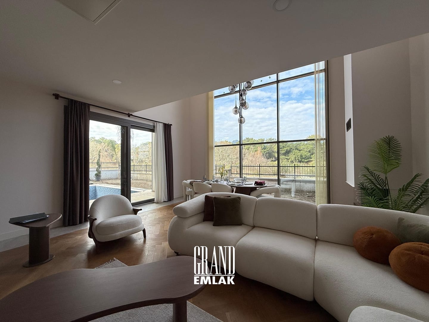 Döşemealtı Düzlerçamı Safe City’de Satılık 5+1 Müstakil Villa (11)