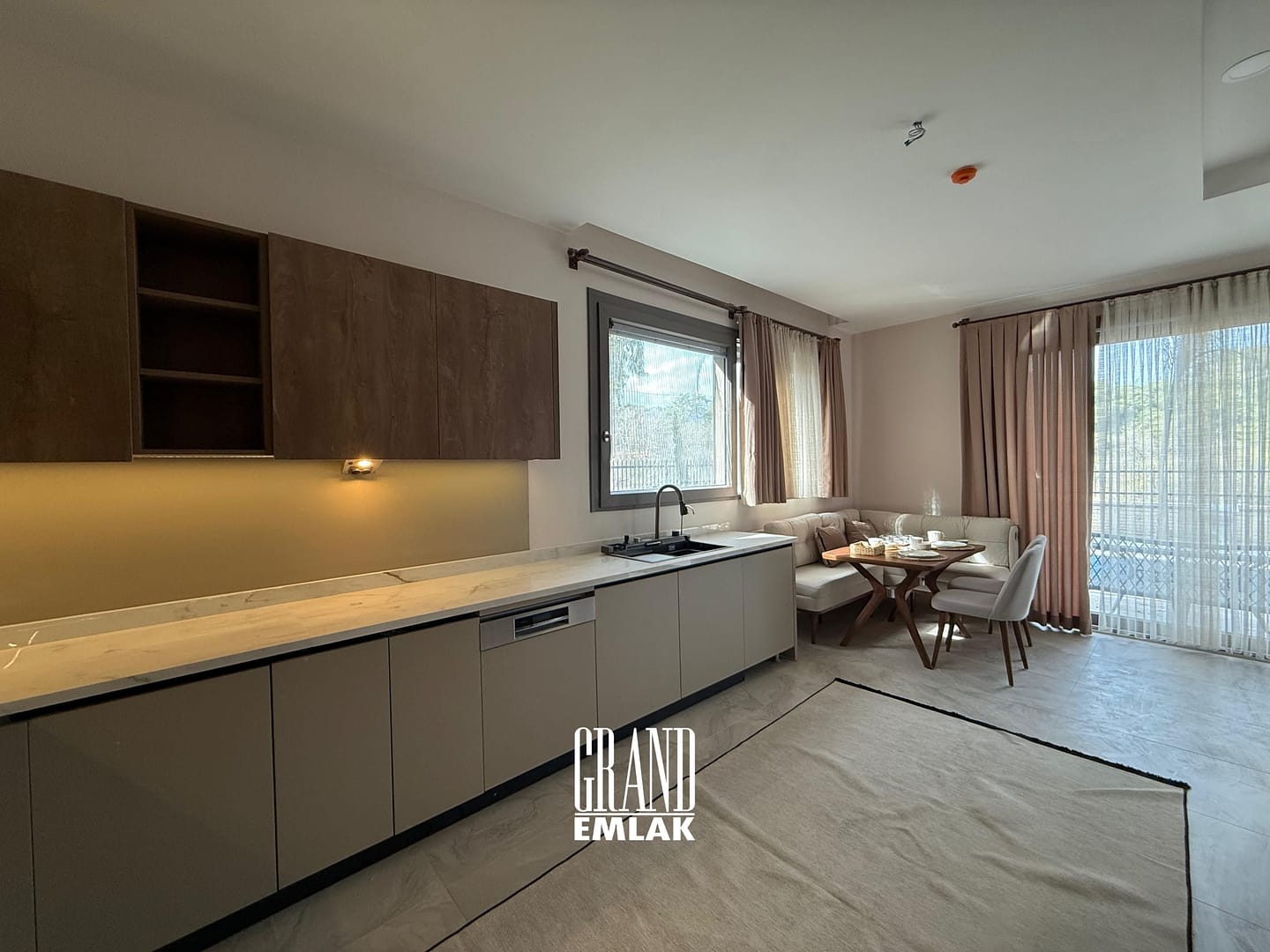 Döşemealtı Düzlerçamı Safe City’de Satılık 5+1 Müstakil Villa (13)