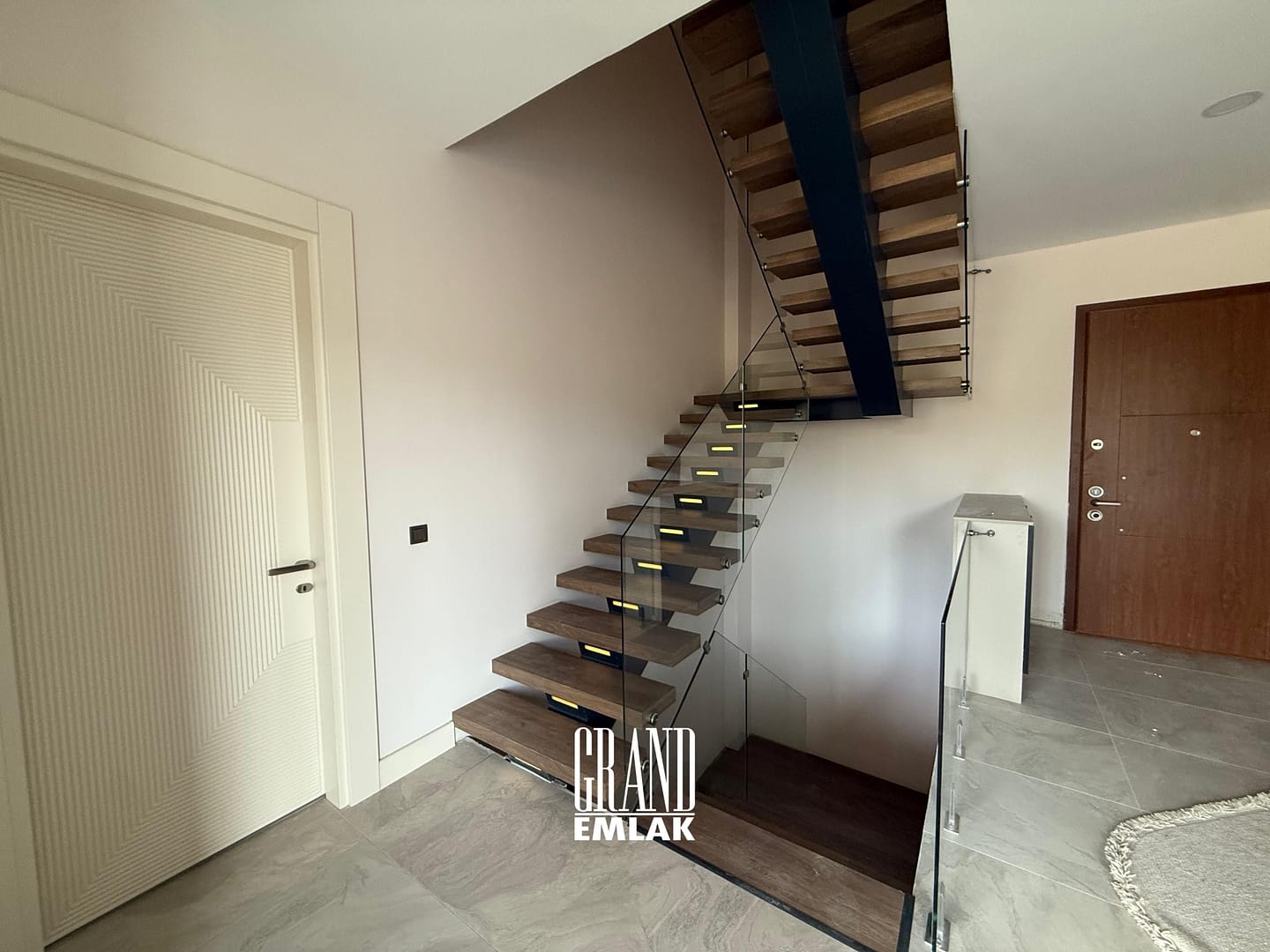 Döşemealtı Düzlerçamı Safe City’de Satılık 5+1 Müstakil Villa (20)