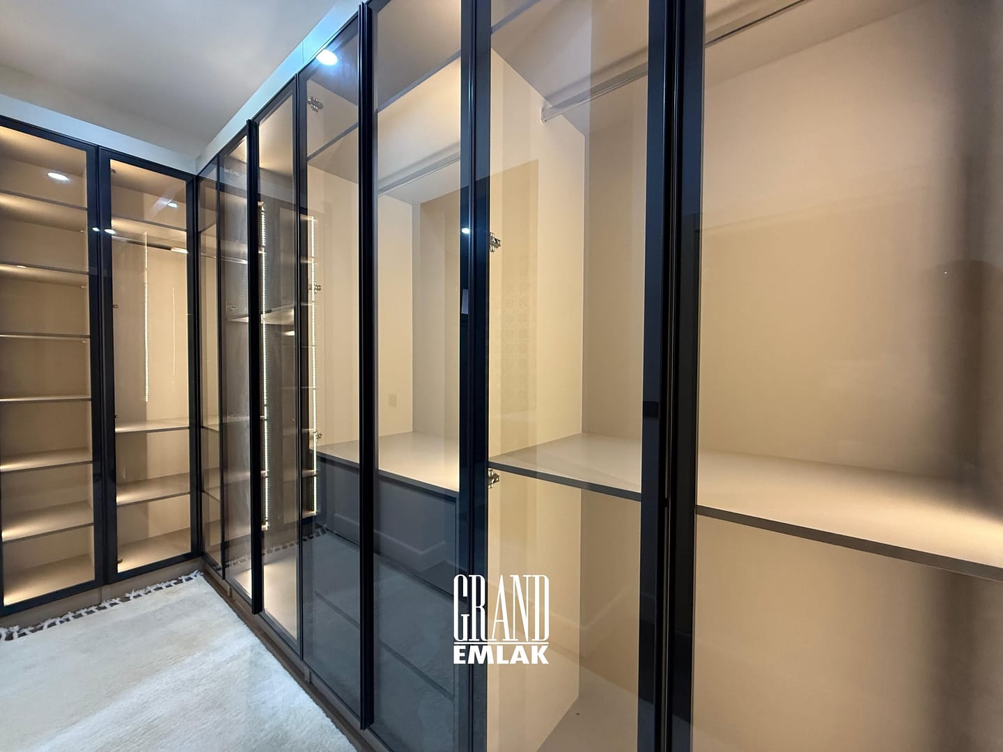 Döşemealtı Düzlerçamı Safe City’de Satılık 5+1 Müstakil Villa (22)