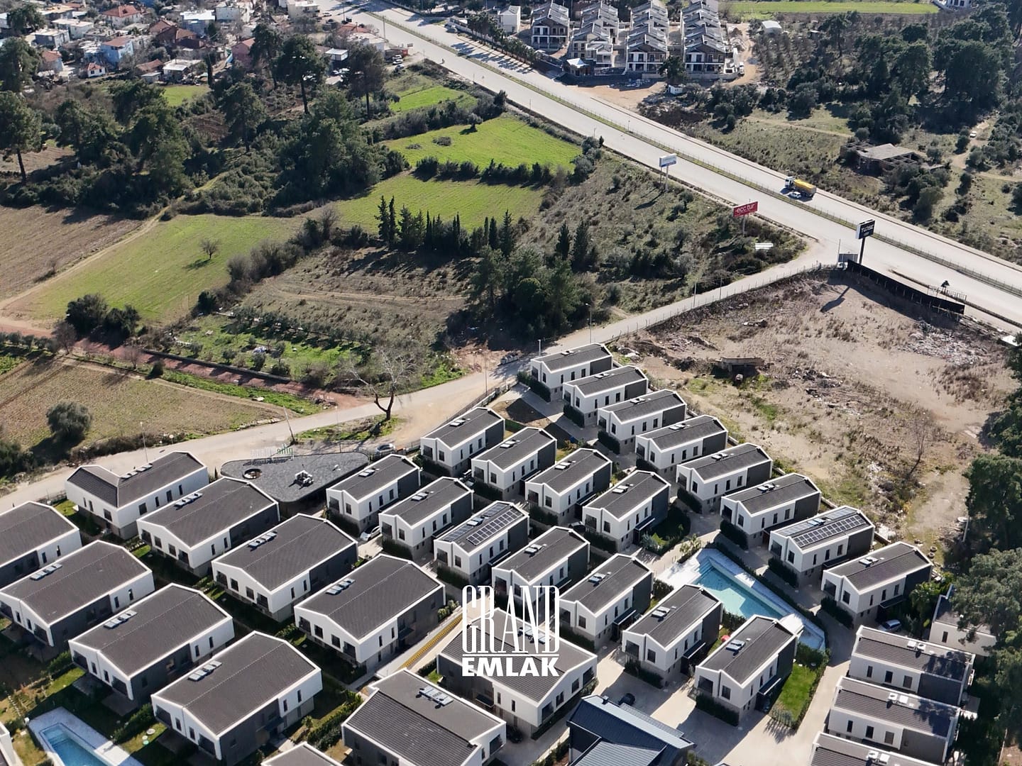 Döşemealtı Düzlerçamı Safe City’de Satılık 5+1 Müstakil Villa (4)