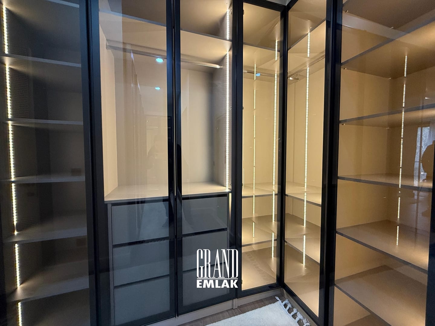 Döşemealtı Düzlerçamı Safe City’de Satılık 5+1 Müstakil Villa (42)