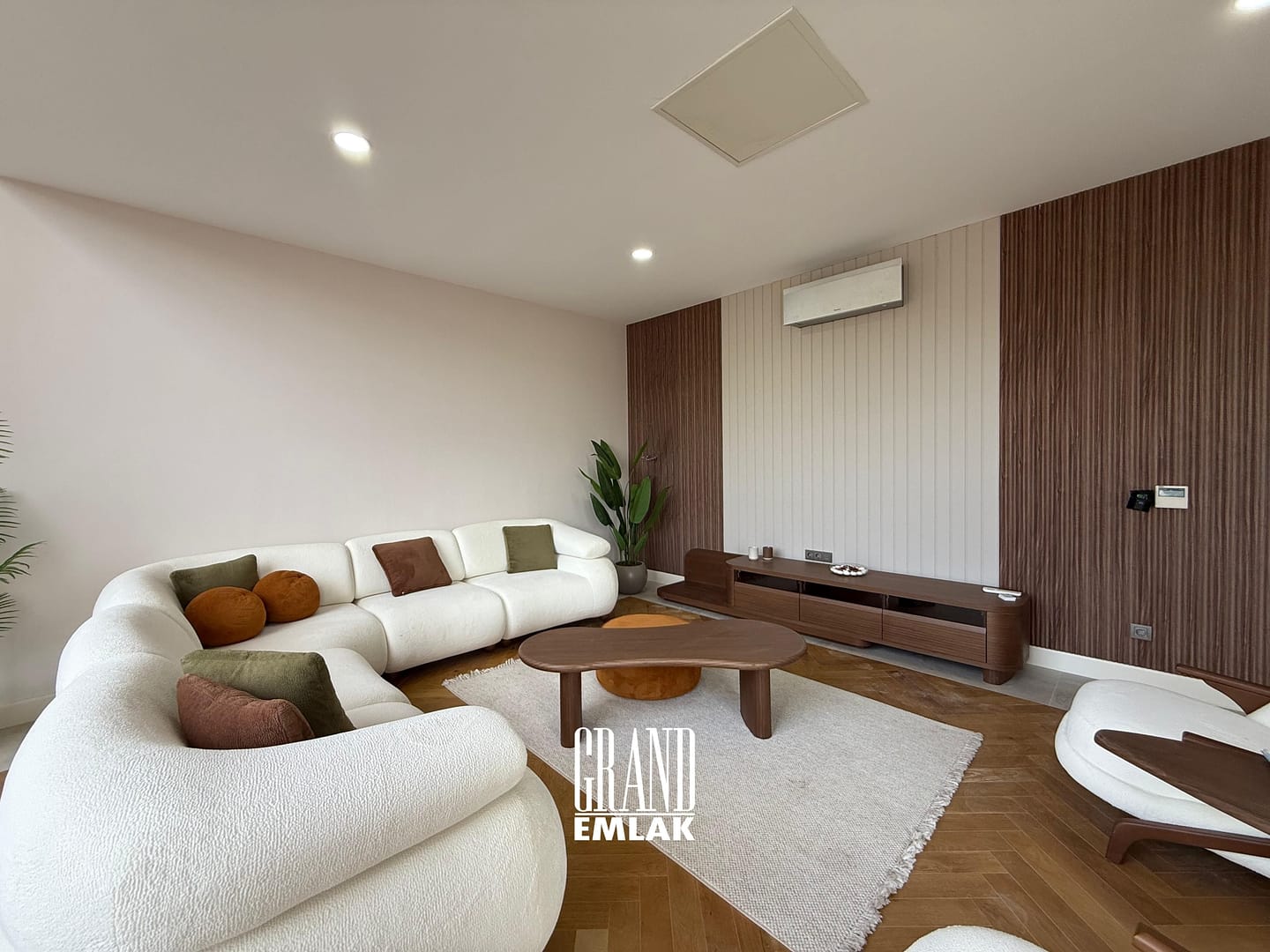 Döşemealtı Düzlerçamı Safe City’de Satılık 5+1 Müstakil Villa (9)