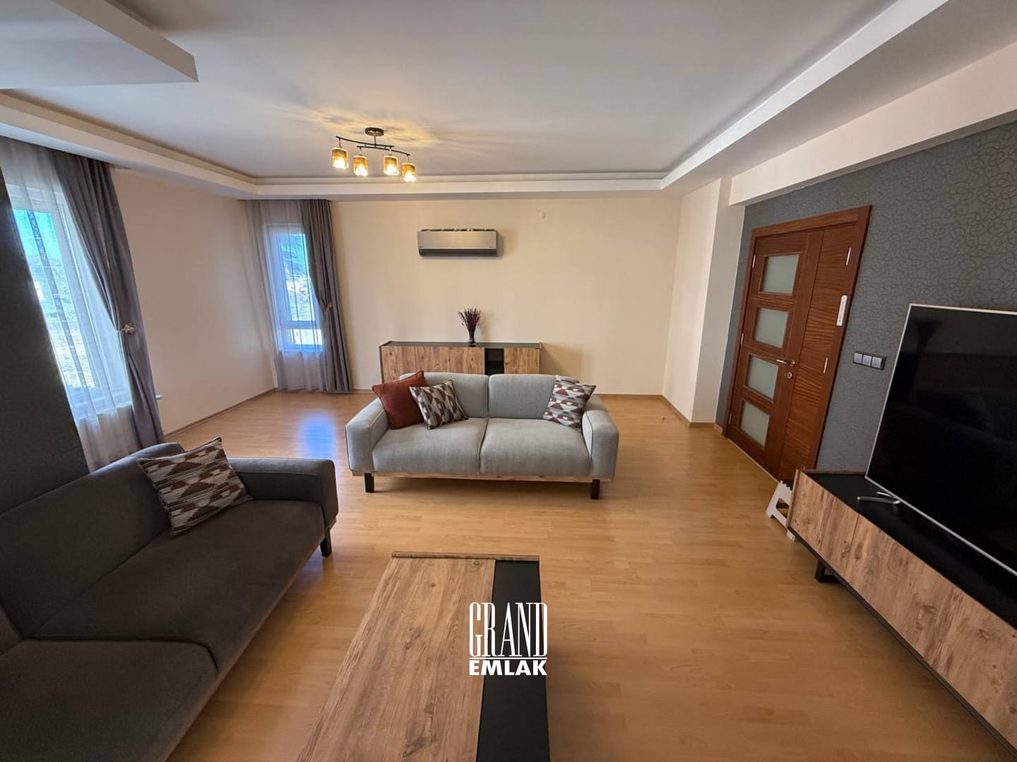 Özpınarlar’dan Lavinya Sitesinde Geniş 3+1 Satılık Eşyalı Daire (15)