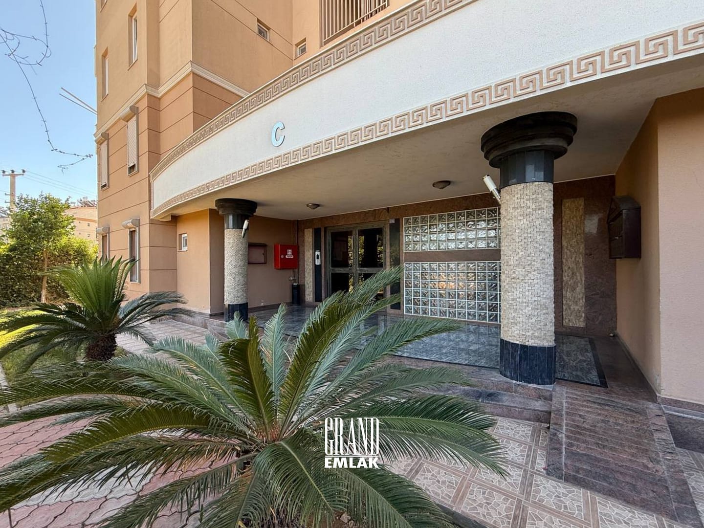 Özpınarlar’dan Lavinya Sitesinde Geniş 3+1 Satılık Eşyalı Daire (7)