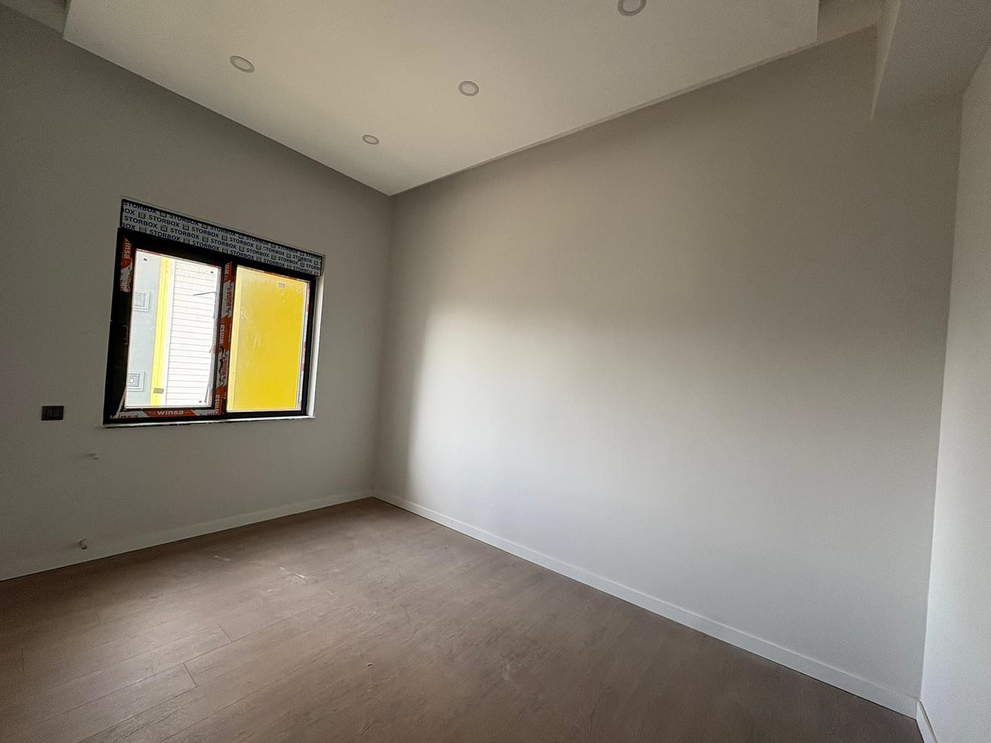 WhatsApp Image 2026-02-09 at 12.15.28