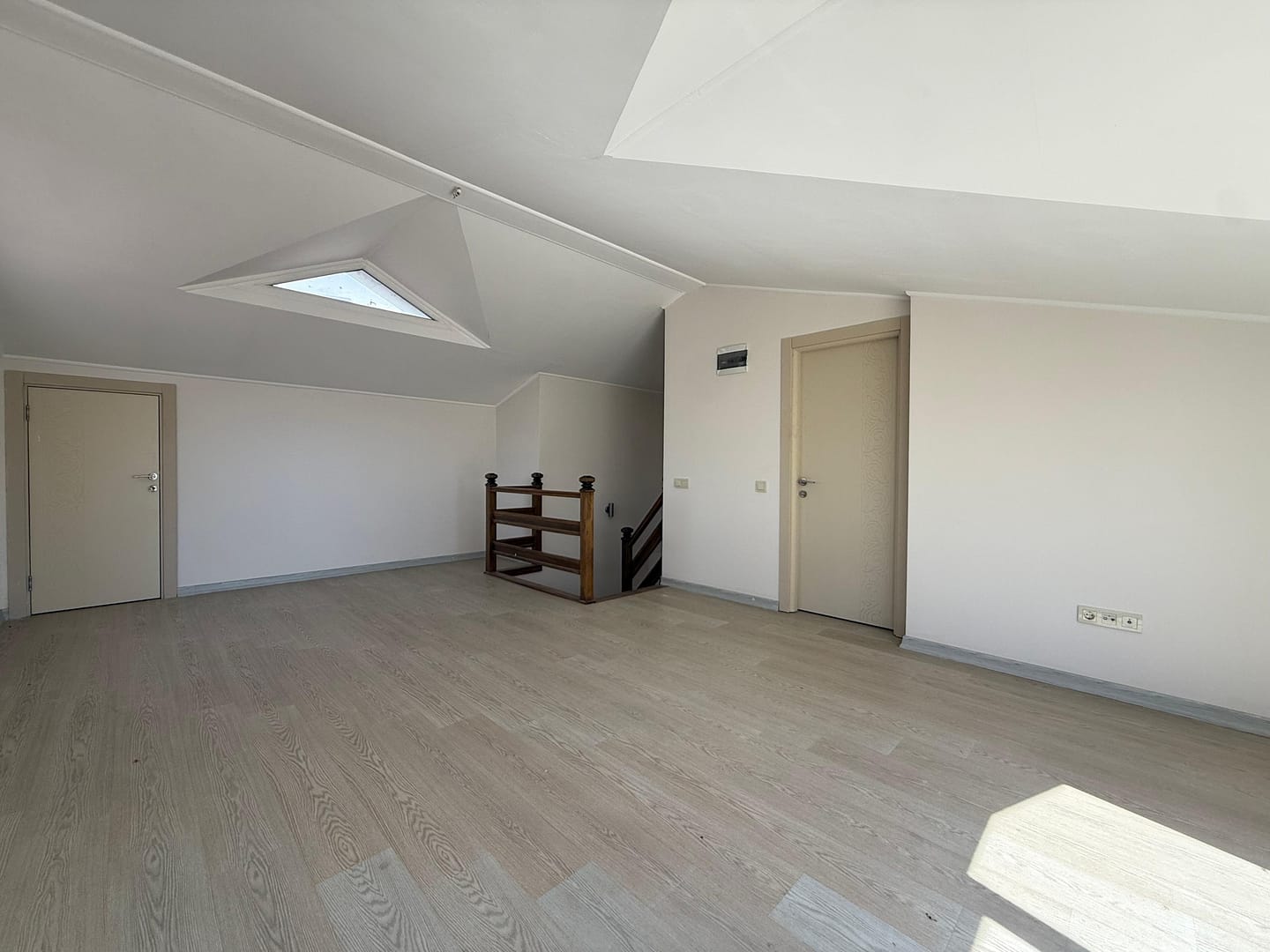 WhatsApp Image 2026-03-25 at 16.14.55 (7)