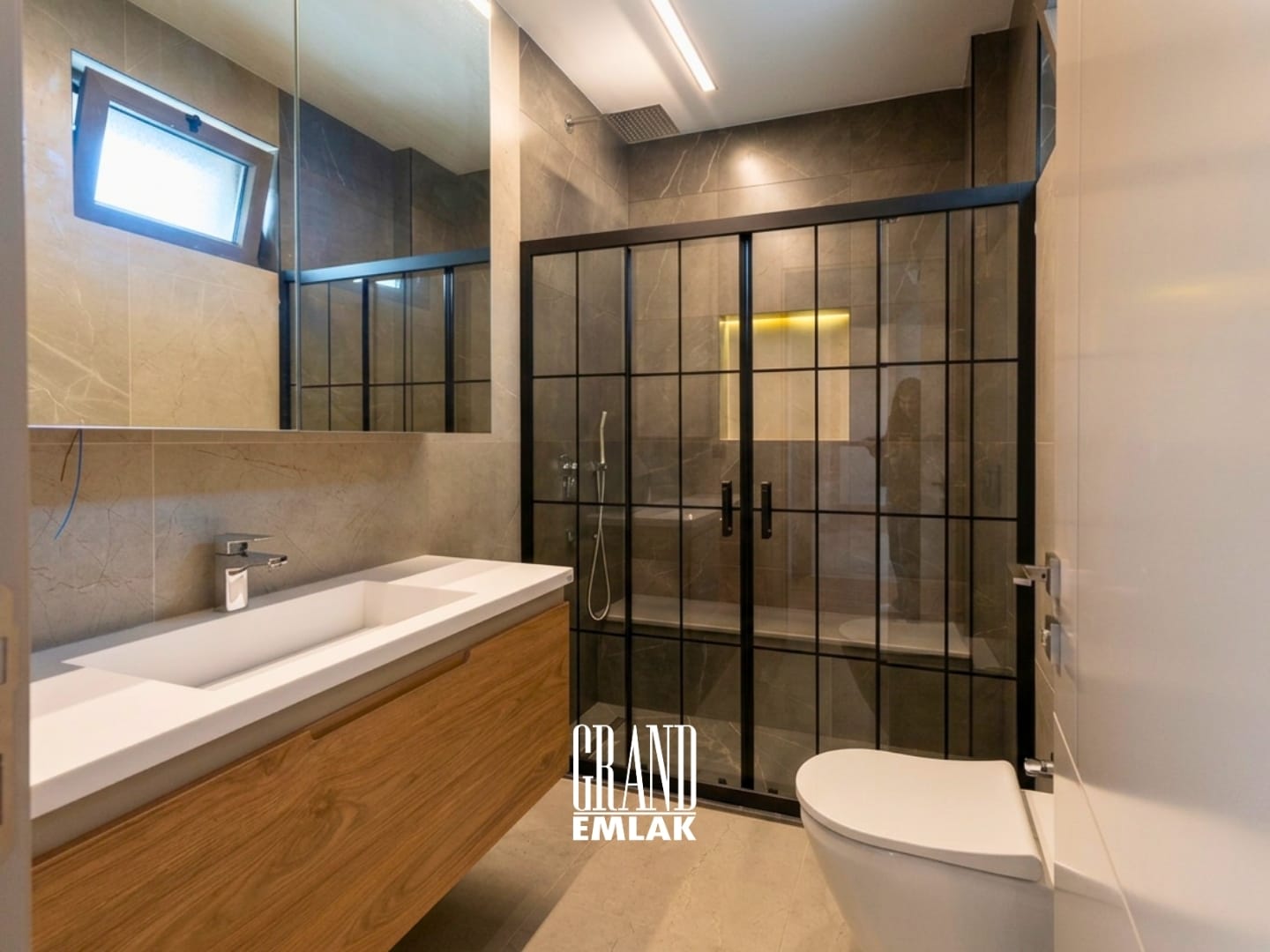 Antalya Geyikbayırı’nda Lüks 3+1 Antalya Manzaralı Satılık Villa (10)