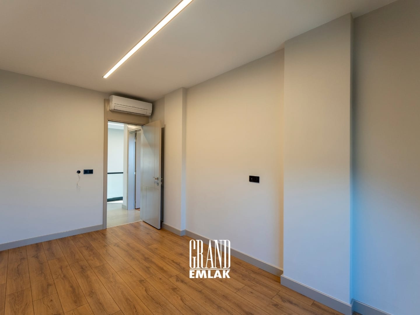 Antalya Geyikbayırı’nda Lüks 3+1 Antalya Manzaralı Satılık Villa (26)