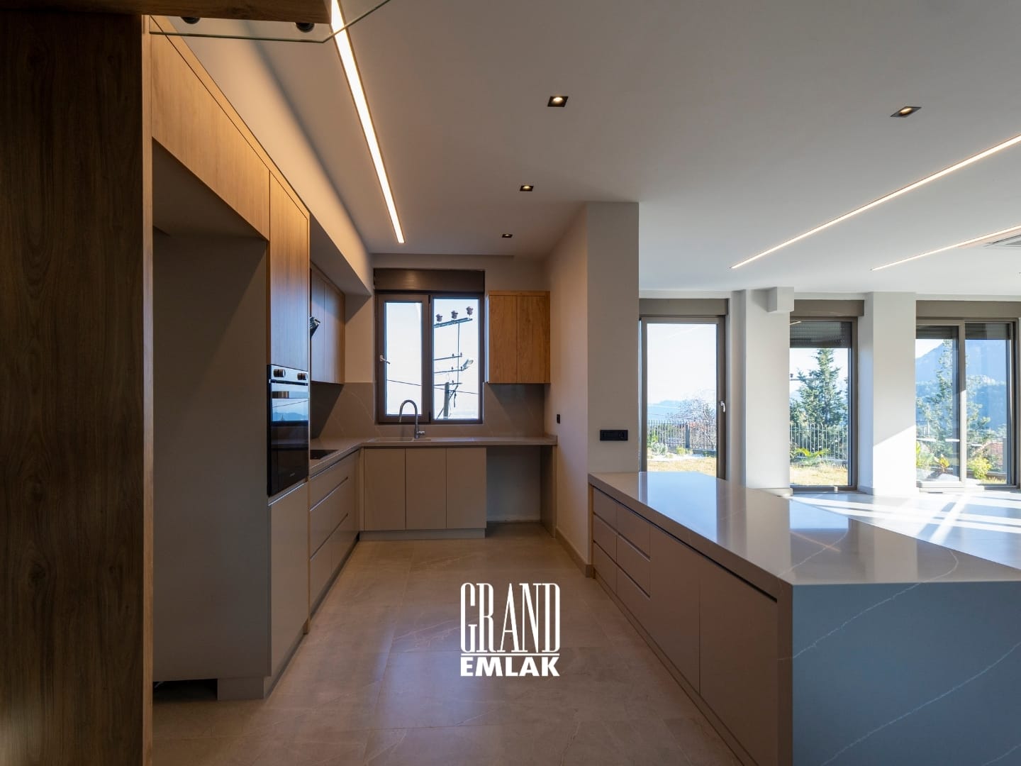 Antalya Geyikbayırı’nda Lüks 3+1 Antalya Manzaralı Satılık Villa (33)