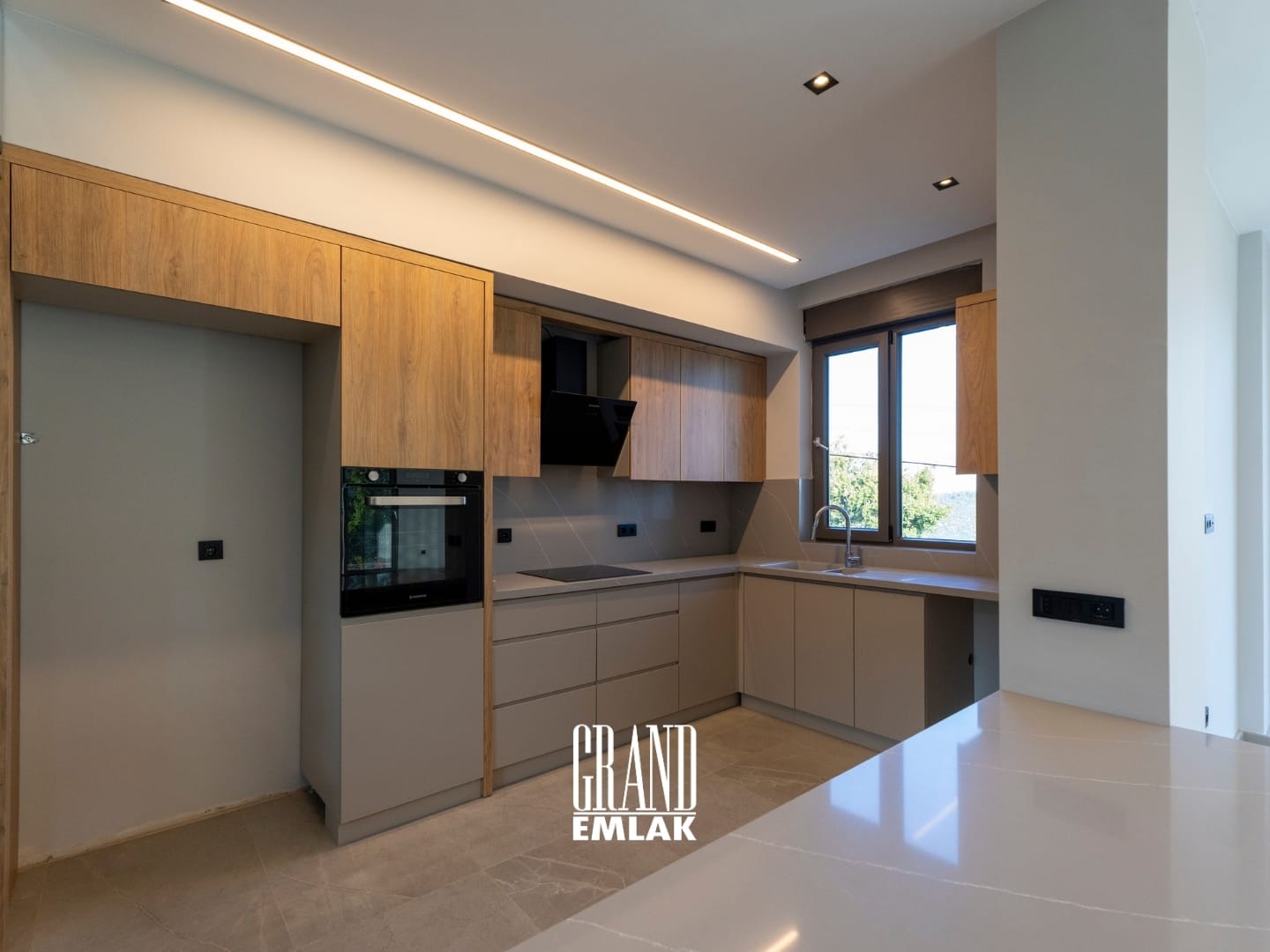 Antalya Geyikbayırı’nda Lüks 3+1 Antalya Manzaralı Satılık Villa (34)