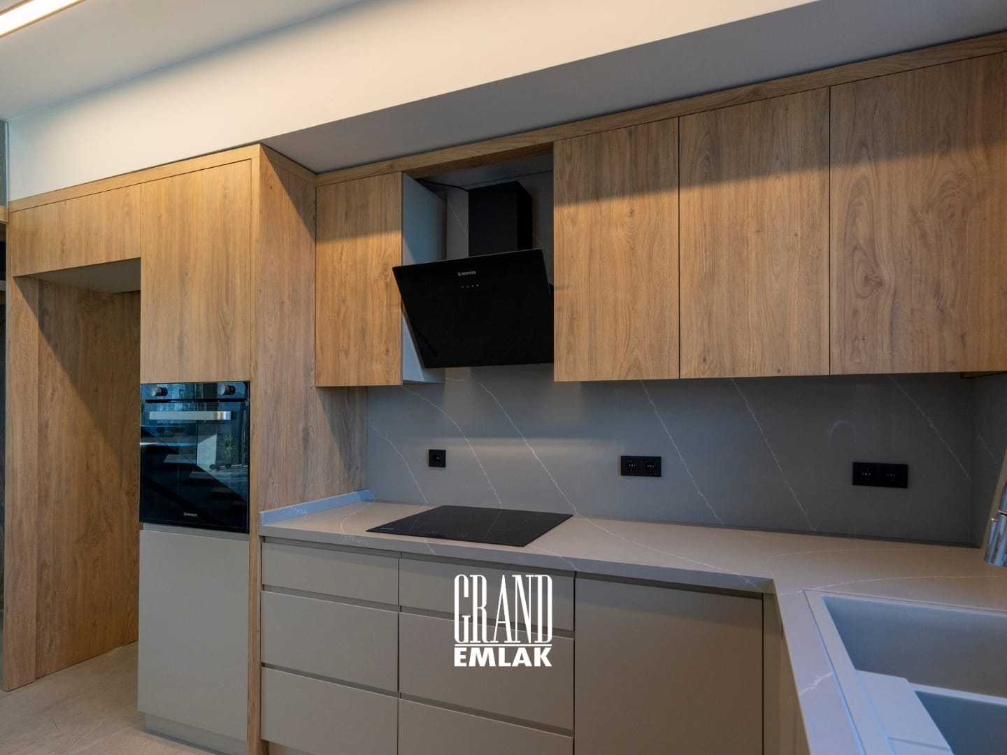 Antalya Geyikbayırı’nda Lüks 3+1 Antalya Manzaralı Satılık Villa (35)