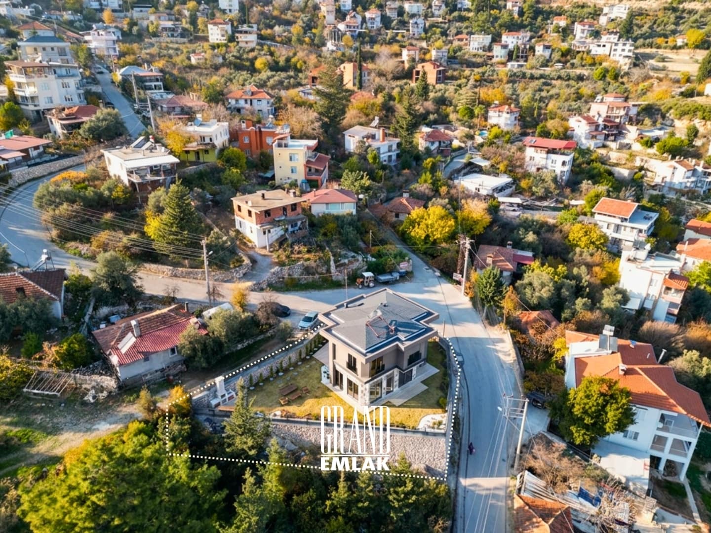 Antalya Geyikbayırı’nda Lüks 3+1 Antalya Manzaralı Satılık Villa (5)