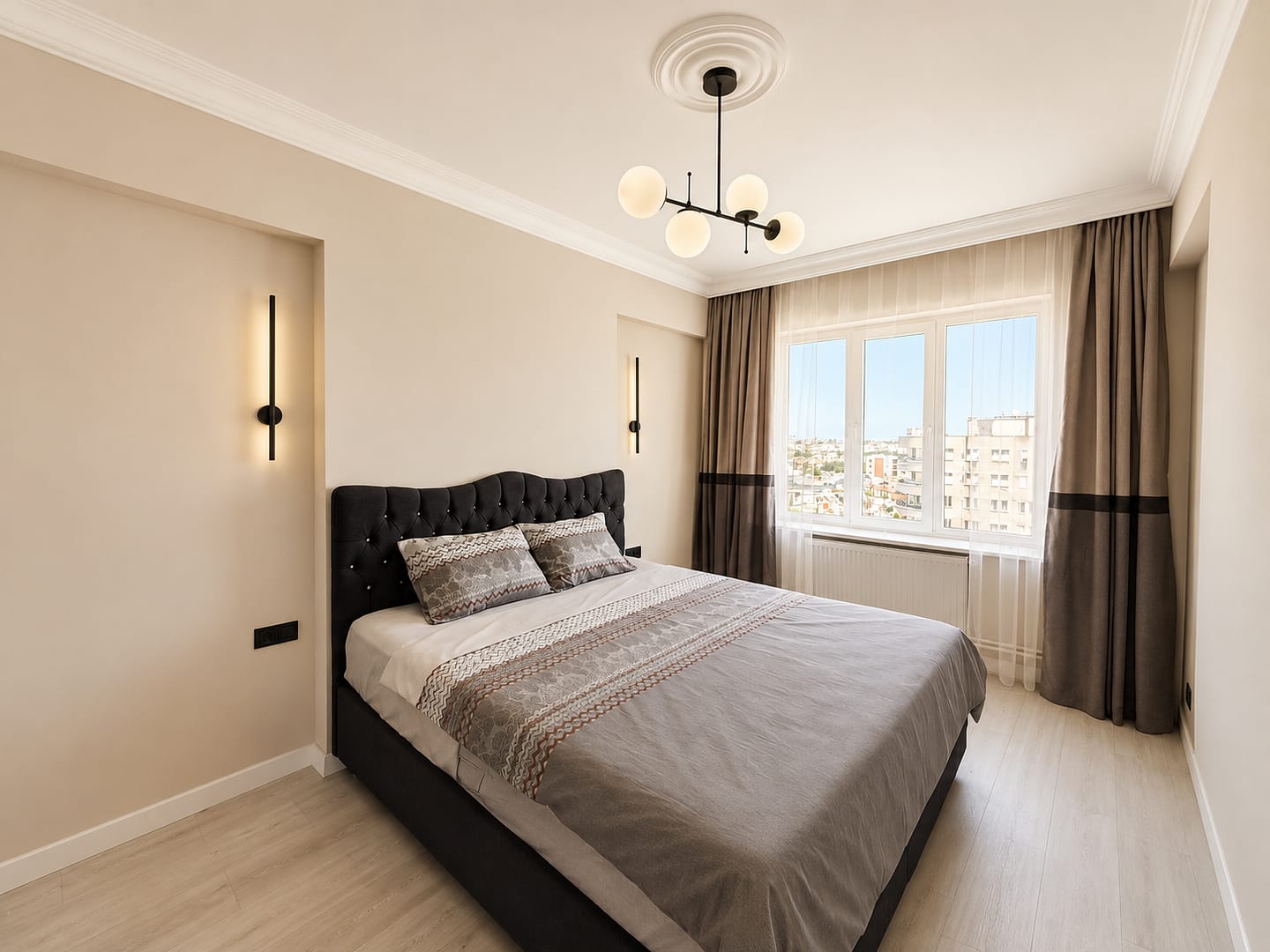 Takasa Açık, Denize Yakın Satılık 4+1 Ferah Tadilatlı Eşyalı Daire Güzeloba, Antalya 2 (2)
