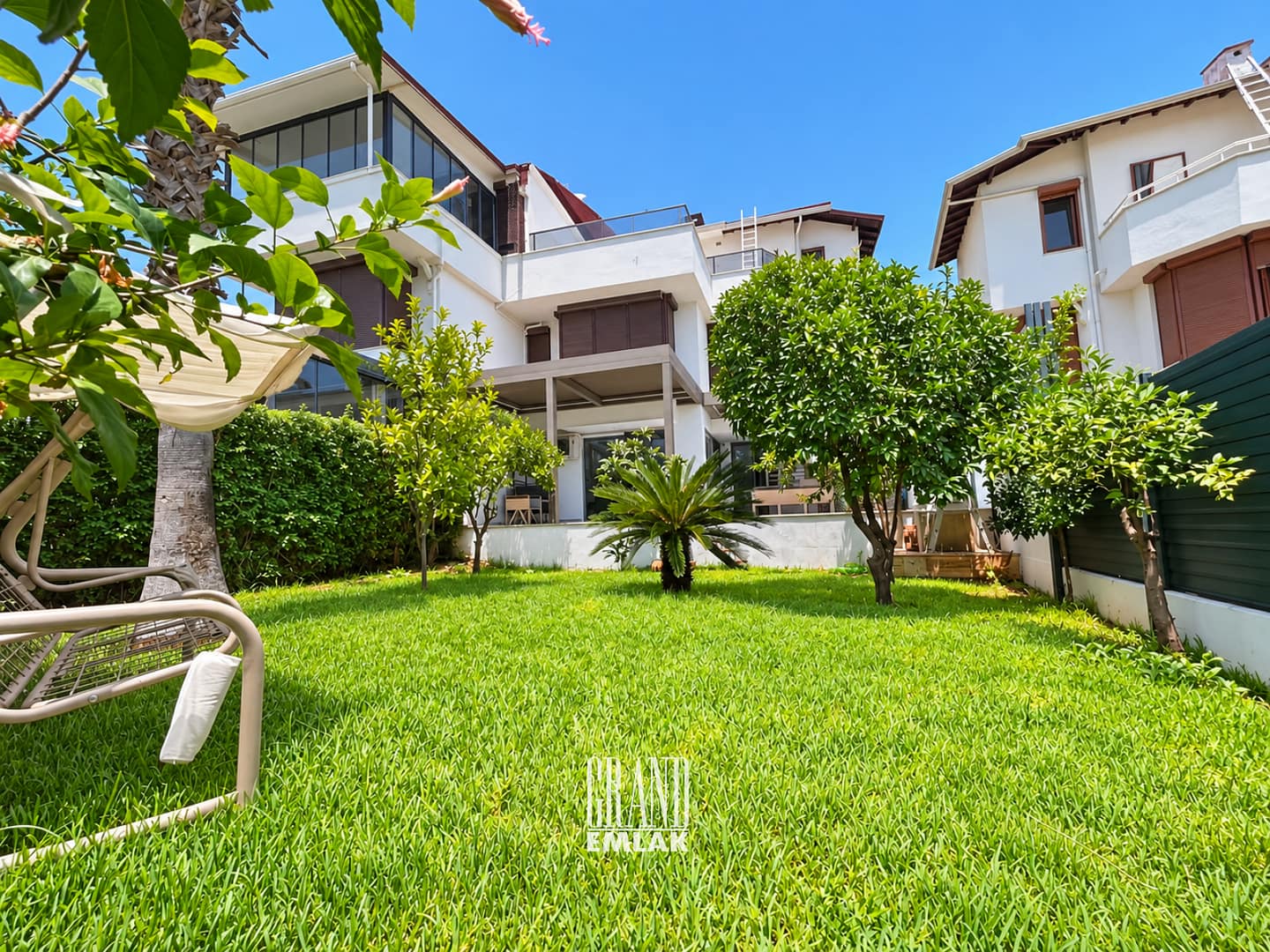 Lara Güzeloba Larakent Sitesi’nde Özel Havuzlu, Deniz Manzaralı Satılık 4+2 Villa (20)