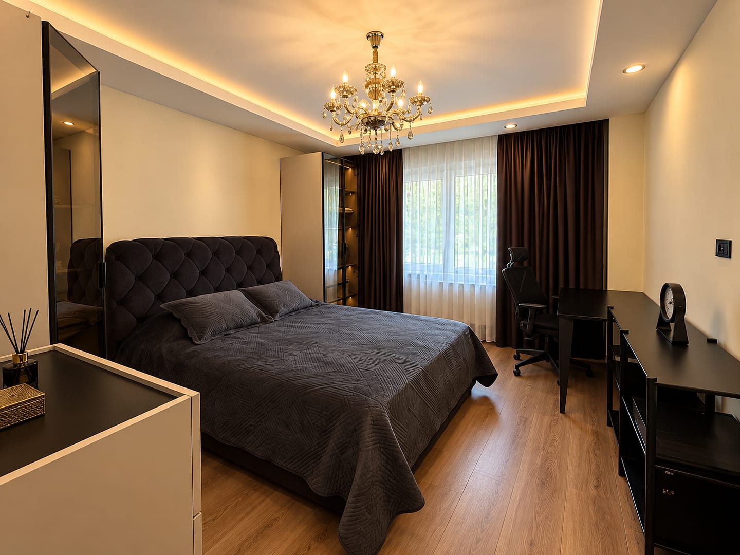 Şirinyalı’da Berker Sitesi’nde Mobilyalı Satılık 2+1 Lüks Daire (19)