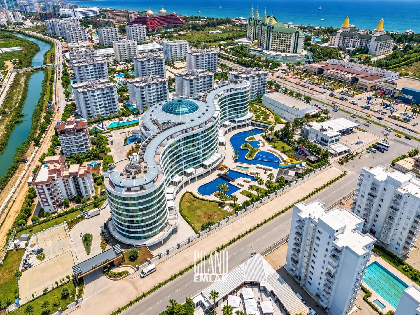 Sirius Town’da Özel Plajlı, Otel Konforunda Airbnb Ruhsatlı Satilik 1+1 Daire (8)