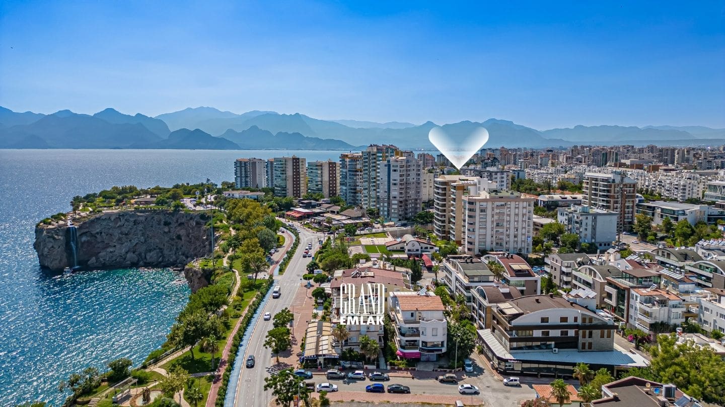 Fener’de Havuzlu Sitede Full Deniz Manzaralı 3+1 Satılık Daire (MAKİ EVLERİ) (6)