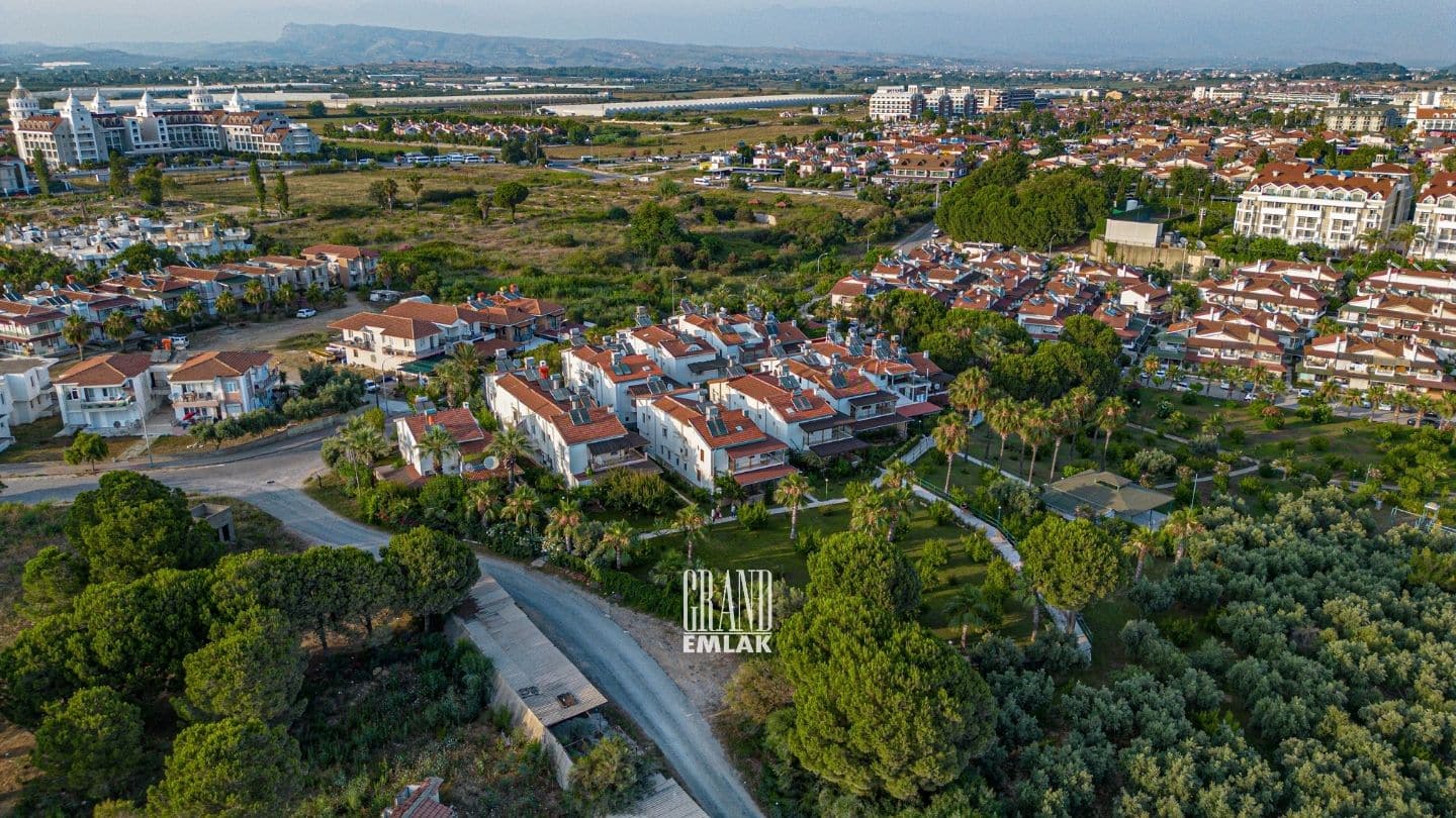 MANAVGAT GÜNDOĞDU’DA DENİZ MANZARALI HARİKA KONUMLU SATILIK VİLLA (11)