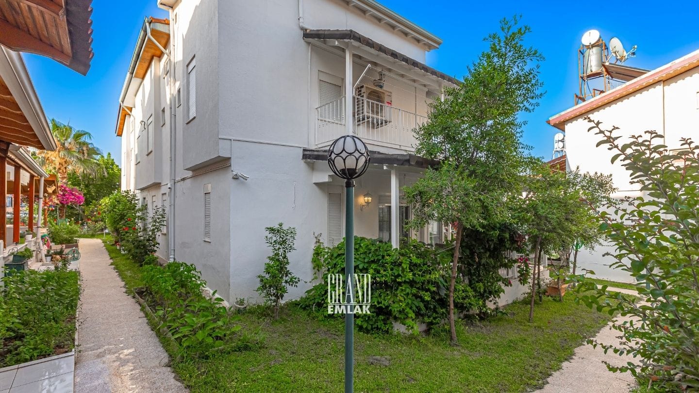 MANAVGAT GÜNDOĞDU’DA DENİZ MANZARALI HARİKA KONUMLU SATILIK VİLLA (16)