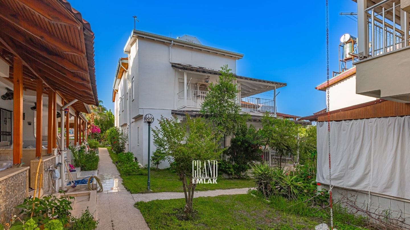 MANAVGAT GÜNDOĞDU’DA DENİZ MANZARALI HARİKA KONUMLU SATILIK VİLLA (17)