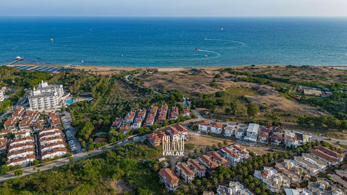 MANAVGAT GÜNDOĞDU’DA DENİZ MANZARALI HARİKA KONUMLU SATILIK VİLLA (2)