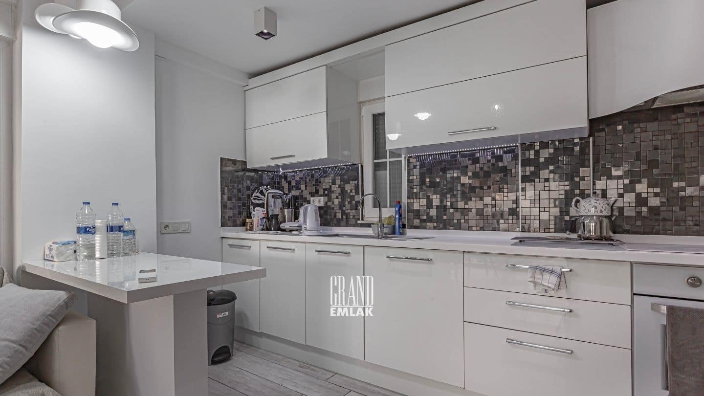 MANAVGAT GÜNDOĞDU’DA DENİZ MANZARALI HARİKA KONUMLU SATILIK VİLLA (27)