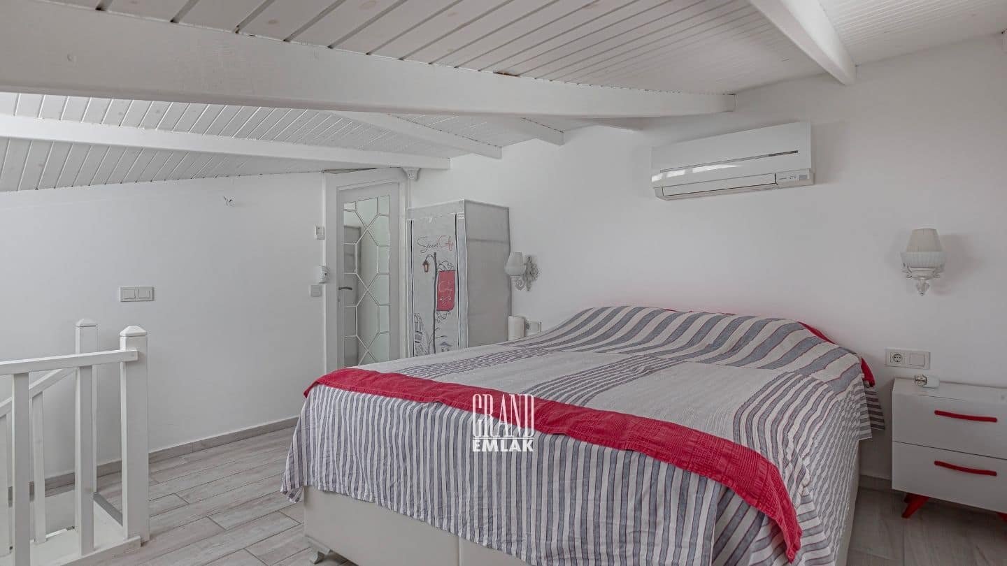 MANAVGAT GÜNDOĞDU’DA DENİZ MANZARALI HARİKA KONUMLU SATILIK VİLLA (43)