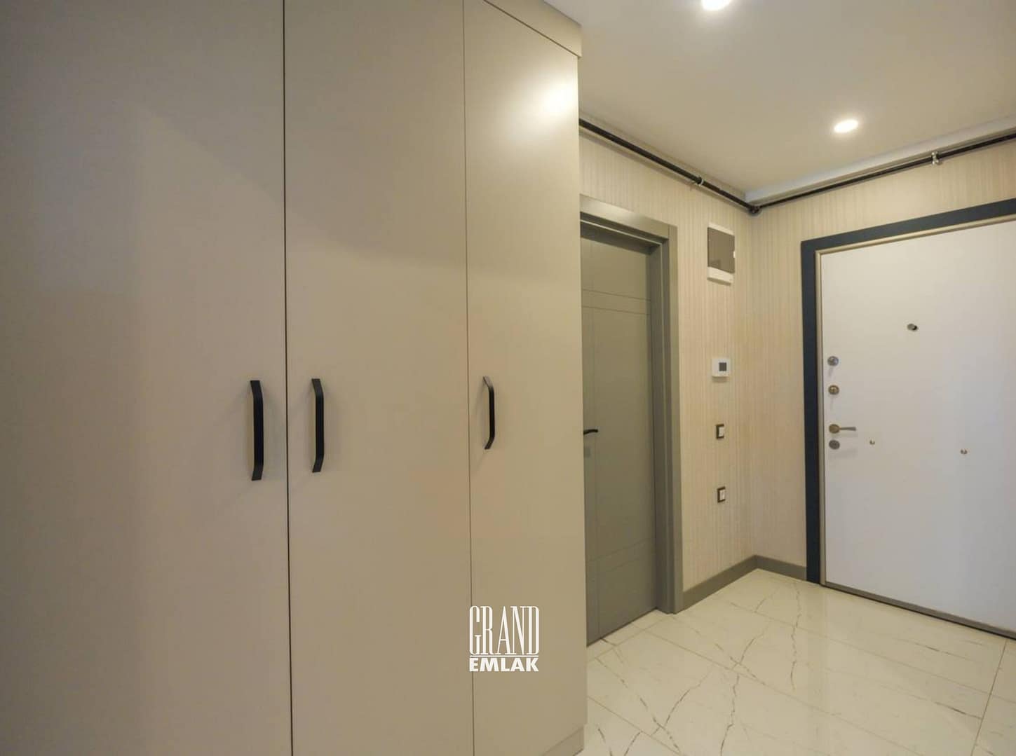 LİPARİS 1+1 HURMA (24)