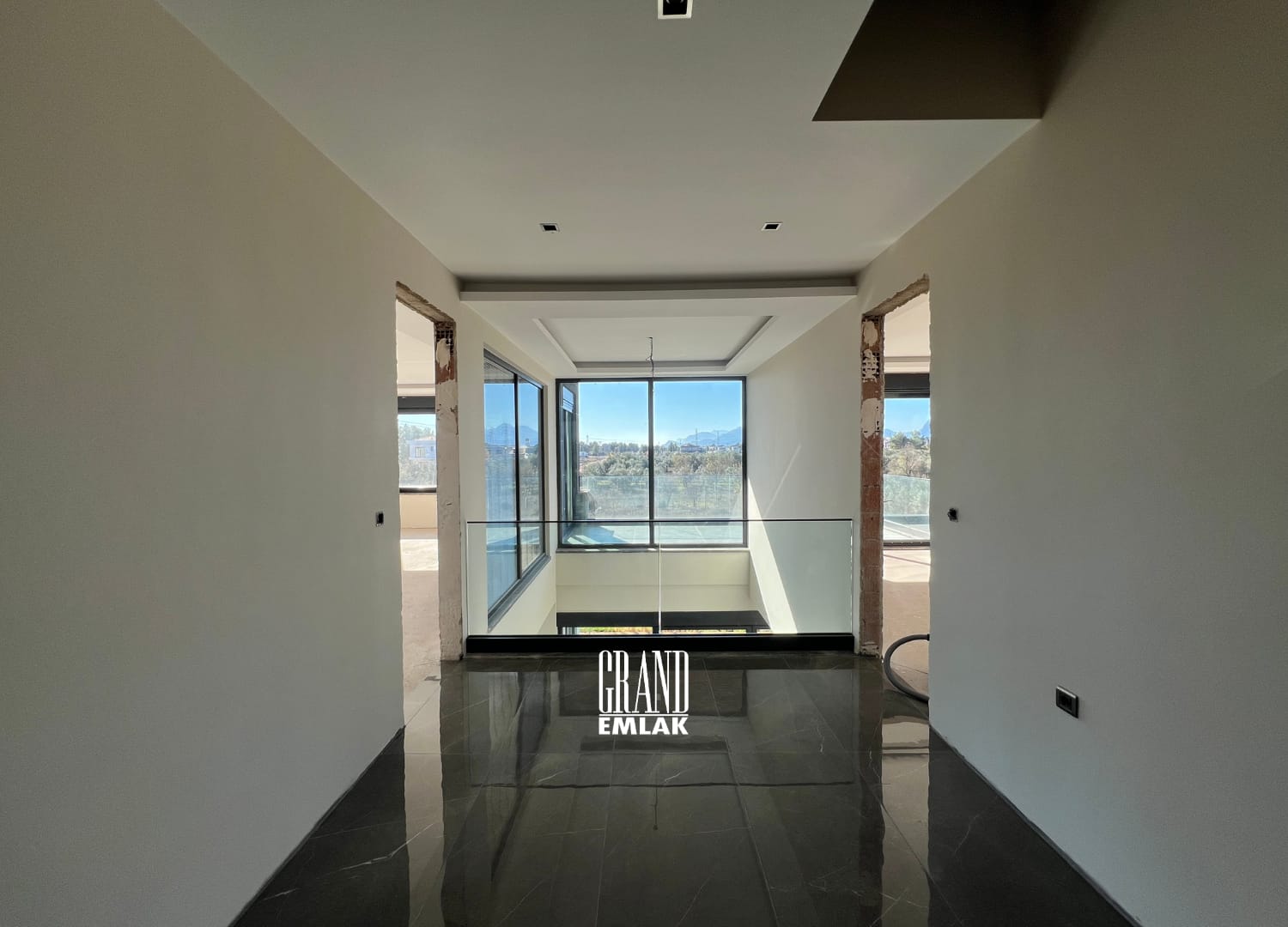 Döşemaltı Yeşilbayır’da Full Donanımlı Lüks 4+1 Akıllı Villa (emre alkan) (1500 x 1080 piksel) (14)