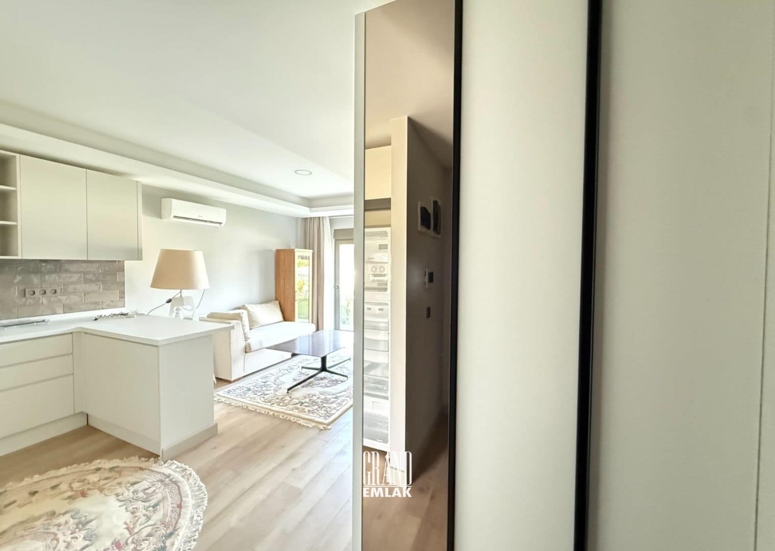 Antalya, Kundu Kanyon Site’sinde Ultra Lüks 1+1 Mobilyalı ve Bahçeli Satılık Daire (19)