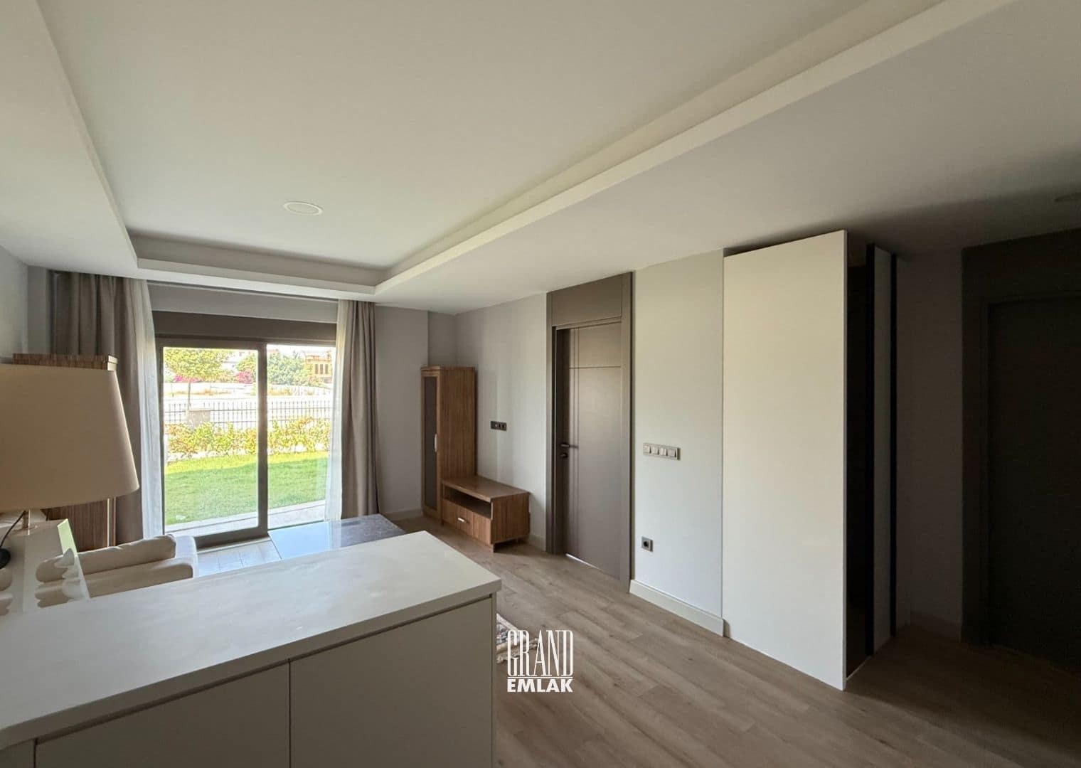 Antalya, Kundu Kanyon Site’sinde Ultra Lüks 1+1 Mobilyalı ve Bahçeli Satılık Daire (22)