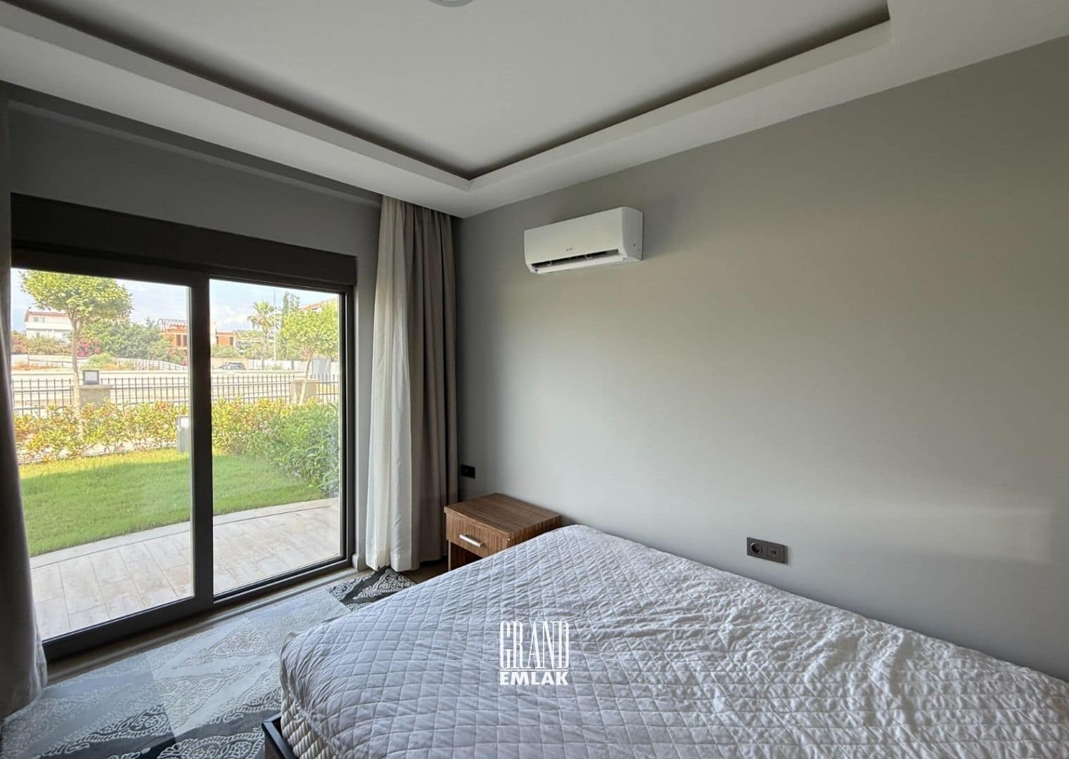 Antalya, Kundu Kanyon Site’sinde Ultra Lüks 1+1 Mobilyalı ve Bahçeli Satılık Daire (30)