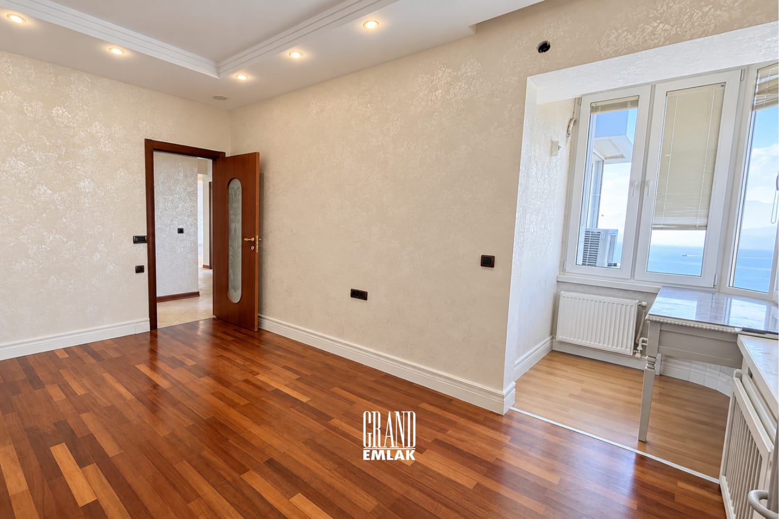 SÜLEMİŞ KATTA TEK DAİRE 4+1 (14)