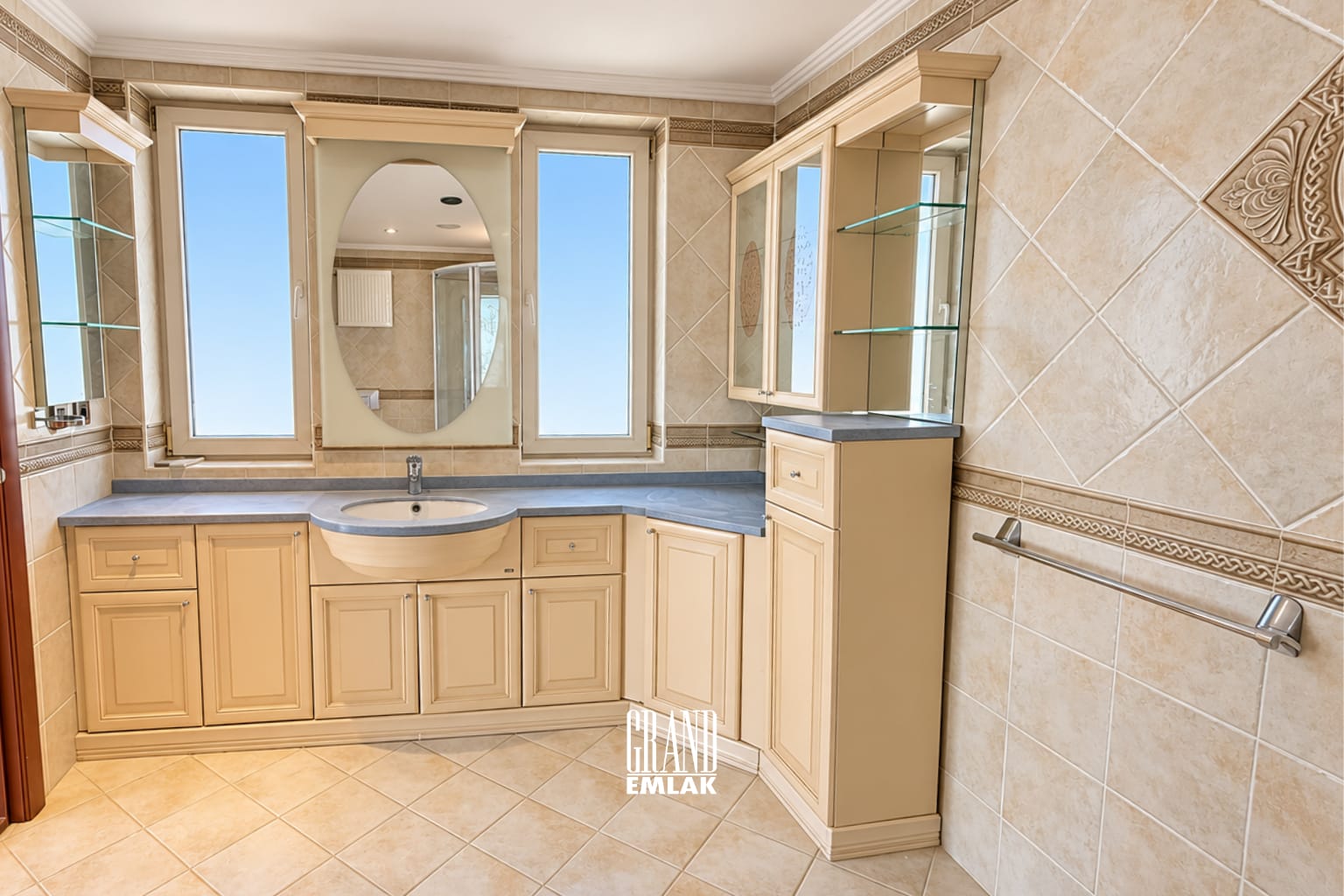 SÜLEMİŞ KATTA TEK DAİRE 4+1 (20)