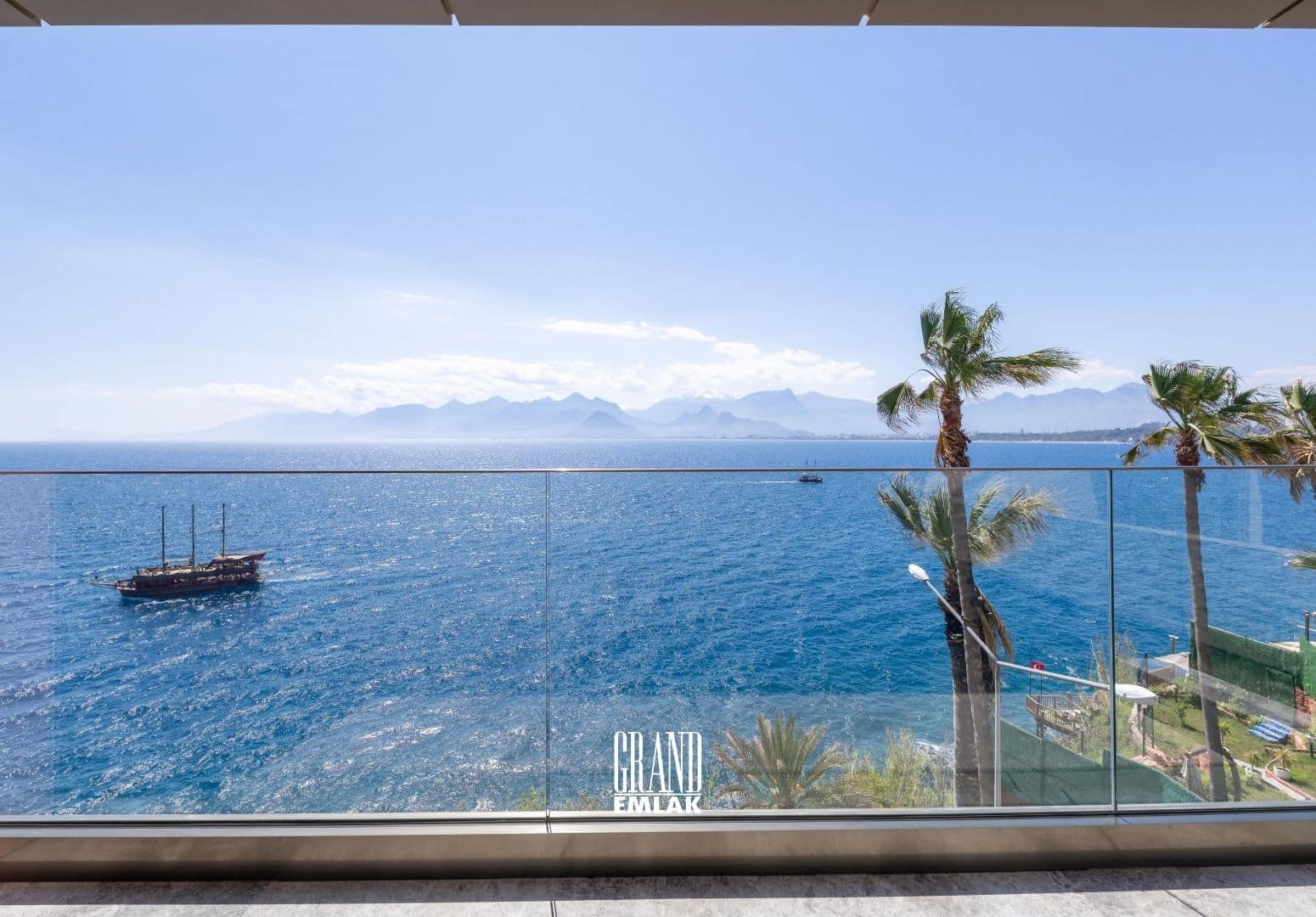 Antalya Işıklar’da Satılık Deni̇ze Sıfır, 238 M² Ultra Lüks 4+1 Çatı Dubleksi̇ (11)