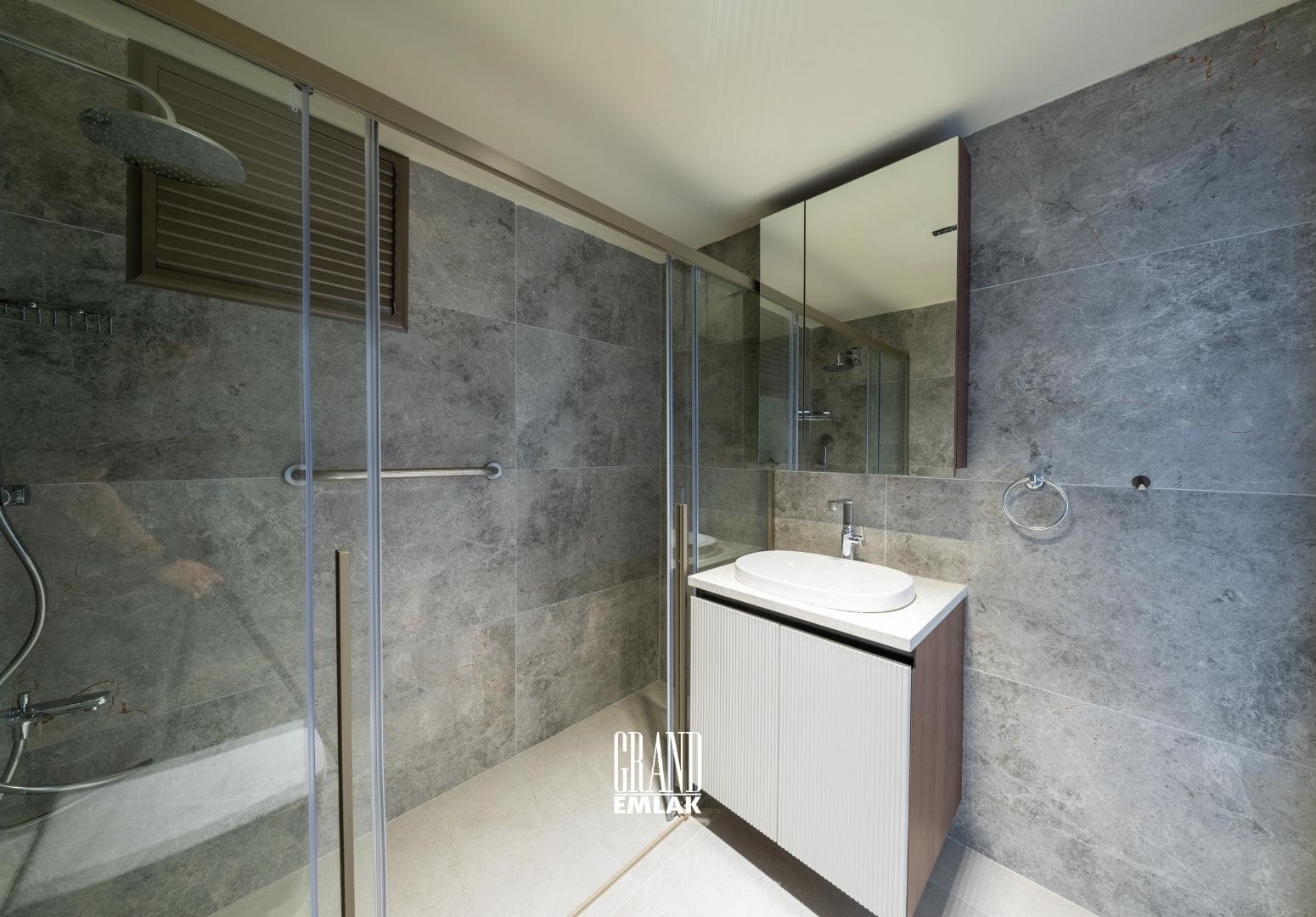 Antalya Işıklar’da Satılık Deni̇ze Sıfır, 238 M² Ultra Lüks 4+1 Çatı Dubleksi̇ (13)