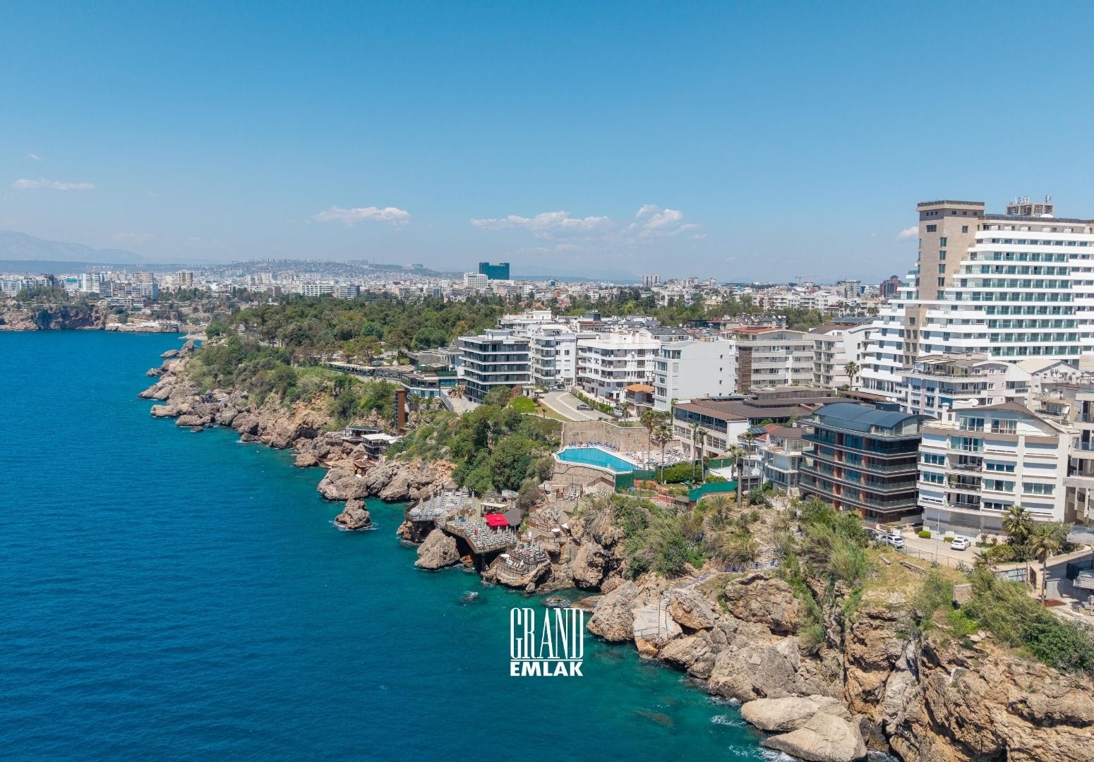 Antalya Işıklar’da Satılık Deni̇ze Sıfır, 238 M² Ultra Lüks 4+1 Çatı Dubleksi̇ (29)