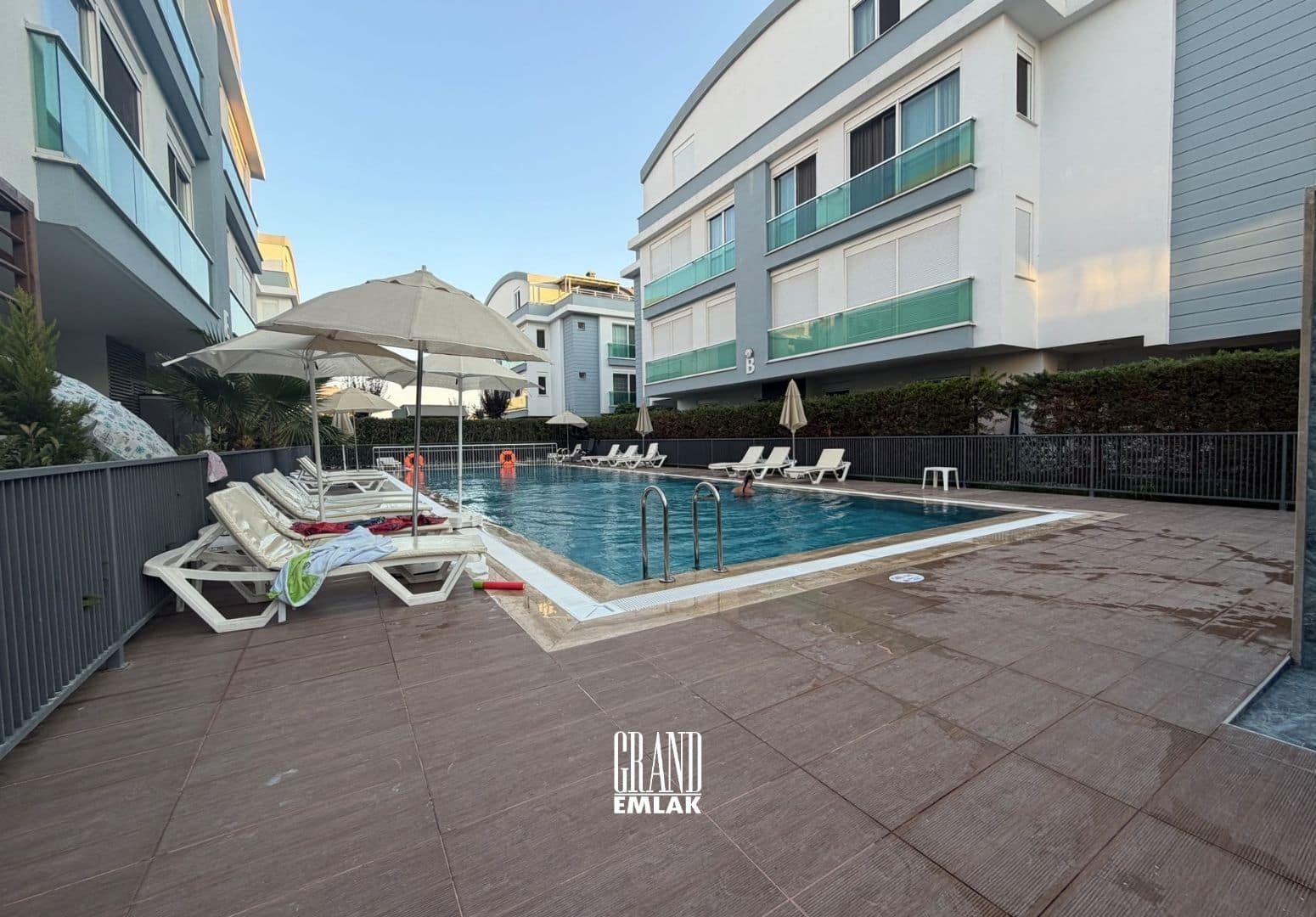 Antalya Kepez Altınovada bahçe kullanımlı Satılık 2+1 Daire (4)