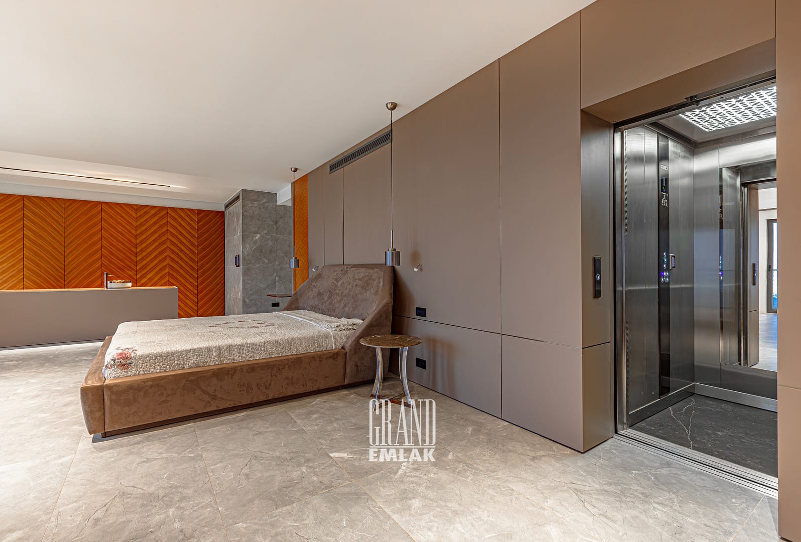 Geyikbayırı’nda Prestij, Lüks ve Konforun Buluştuğu, Deniz ve Doğa Manzaralı 5+1 Satılık Villa (1920 x 1300 piksel) (2220 x 1300 piksel) ( (12)