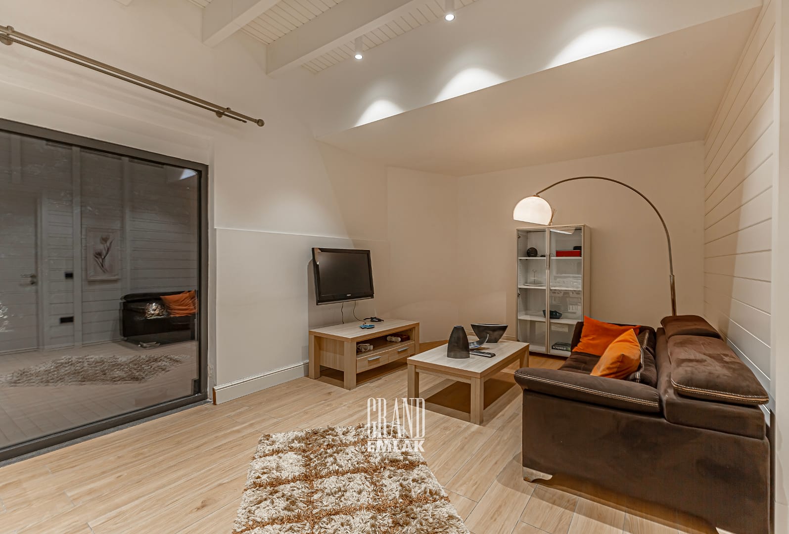 Geyikbayırı’nda Prestij, Lüks ve Konforun Buluştuğu, Deniz ve Doğa Manzaralı 5+1 Satılık Villa (1920 x 1300 piksel) (2220 x 1300 piksel) ( (34)