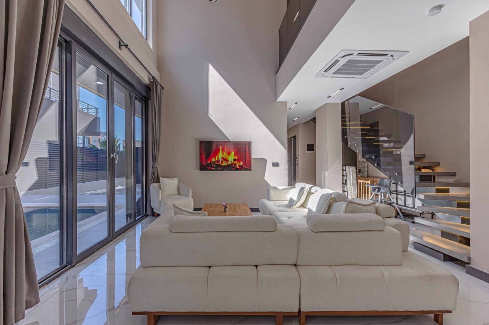 4b6be967-2397-41b9-a5e6-fbd5cfb111b5