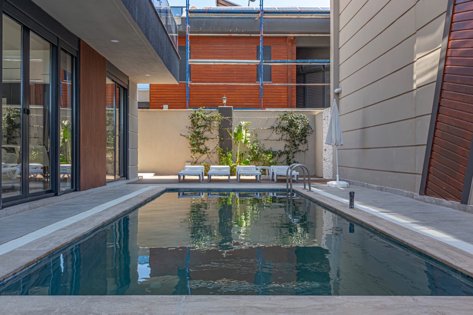 504a9690-7f62-4518-828f-2fd1ec82b1a5